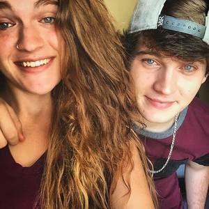 Meet your Posher, Taylor